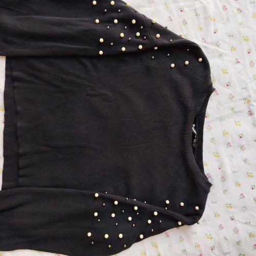 Stradivarius pullover with pearls black, like new, size S