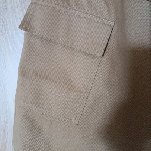 H&M wrap cargo skirt like new, beige, size 38
