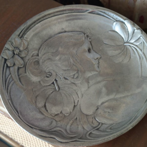 Art Nouveau Antique Pewter Decorative Plate used
