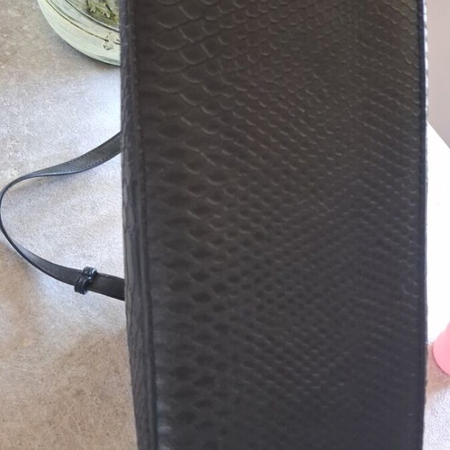 Paul's Boutique bag like new, spacious with adjustable strap
