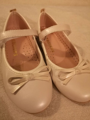 Energiers white ballerina shoes size 29 with velcro
