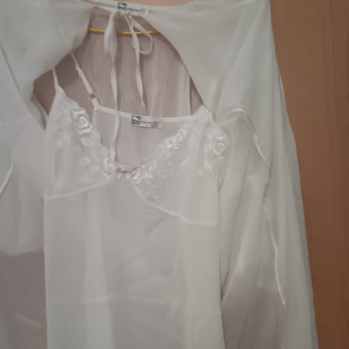 Women's nightgown white Small like new