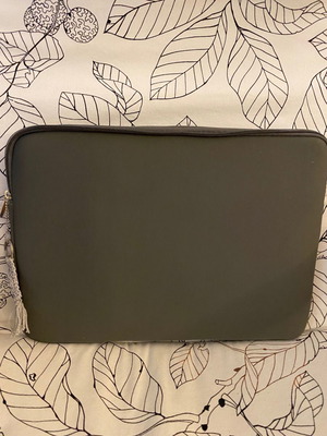 Τσάντα laptop καινούργια, σκούρο γκρί, 37x27 εκ. με φερμουάρ και εξωτερική θήκη