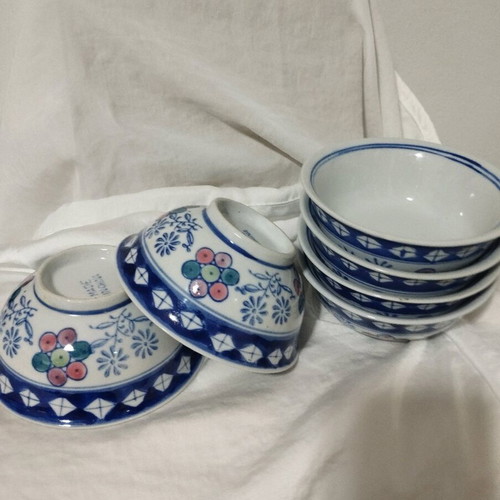 Chinese porcelain bowls used, set of 6, vintage collectible