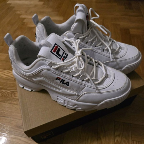 Fila Disruptor size 45 like new, white casual shoes