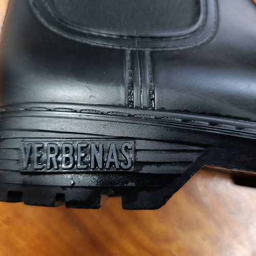 Verbenas black low galotzes like new, size 38