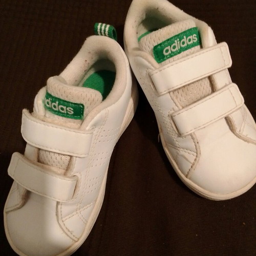Adidas Stansmith kids shoes size 23 like new, white