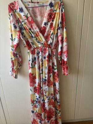 Dress Large, multicolor