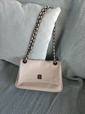 KEM beige leather shoulder bag like new