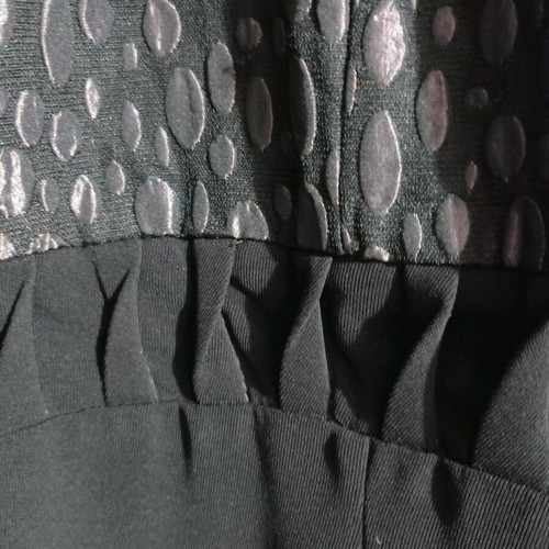 Women's black dress with short sleeves and copper details size 54 like new