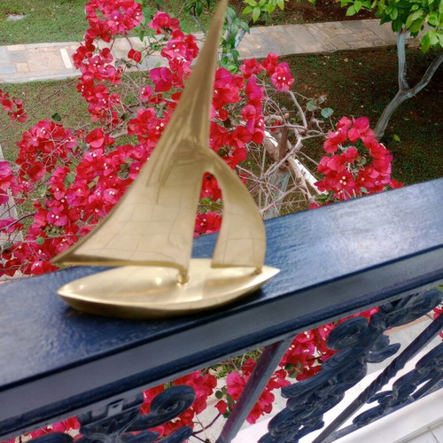 Brass decorative sailboat Zoulovits like new