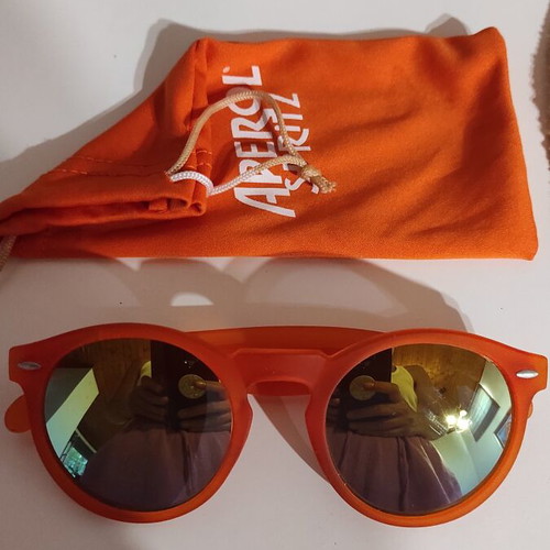 Aperol sunglasses like new, orange frame with mirrored lenses