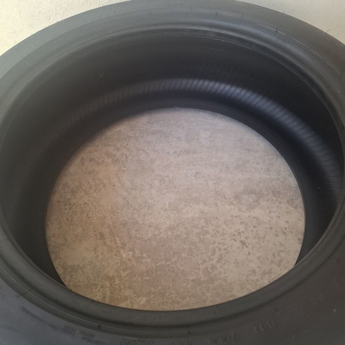 Car tires like new, set of 4, sizes 275/40/19 rear and 245/45/19 front