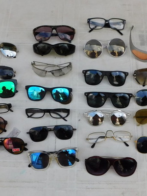 Eyeglasses 25 pieces in good or excellent condition