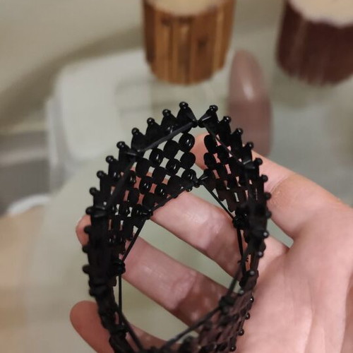 Metal black elastic bracelet like new