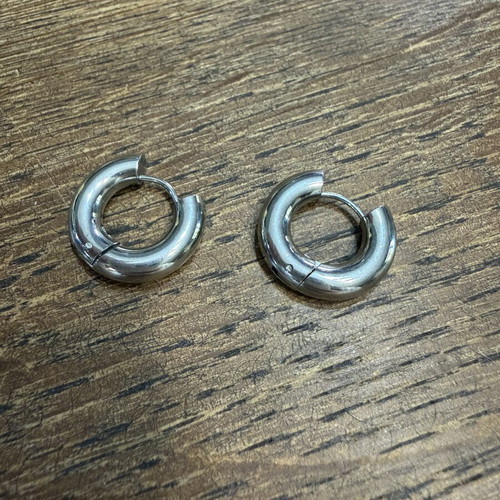 Steel earrings small, new, silver color
