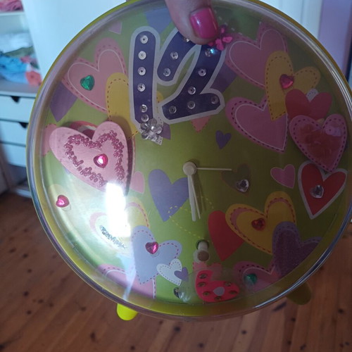 Clock not working, new, table type