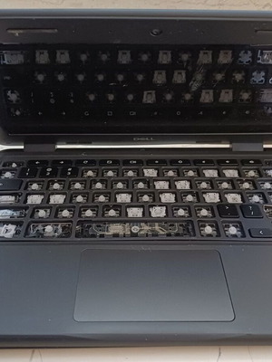 Laptop Chromebook 3120 used for spare parts