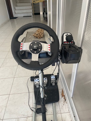 Logitech G27 χειριστήρια μεταχειρισμένα με wheel stand pro deluxe v2