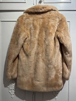 Pull & Bear fur size Small like new, beige