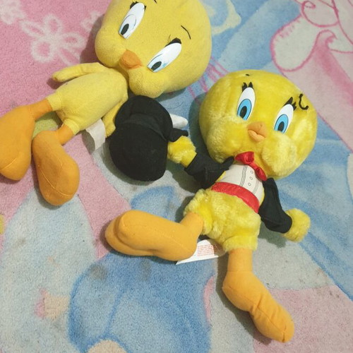 Tweety plush toys like new, 90s