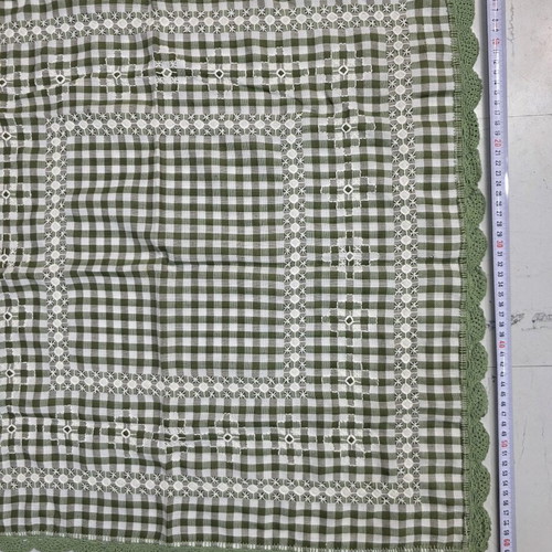 Checkered tablecloth with lace new