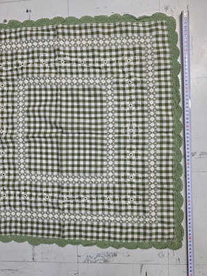 Checkered tablecloth with lace new