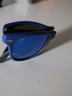 Ray Ban folding sunglasses used with blue mirrored lenses