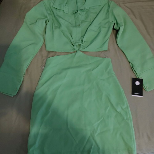 Dress with waist cutouts new, one size (small)