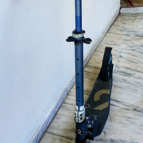 Six Degrees Scooter WW502 used, for kids 12 and up