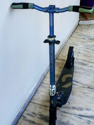 Six Degrees Scooter WW502 used, for kids 12 and up