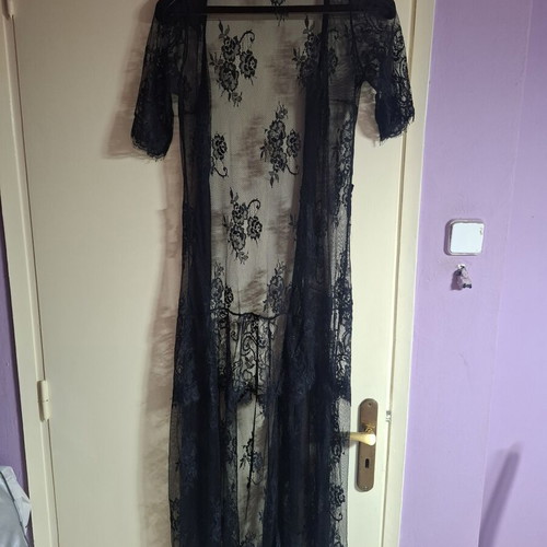 Kimono black transparent lace with floral patterns like new Benissimo
