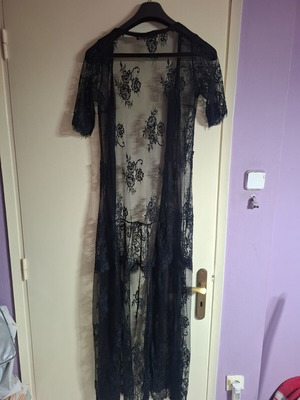 Kimono black transparent lace with floral patterns like new Benissimo