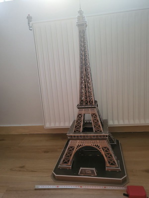 Eiffel Tower paper lamp like new with colorful lights