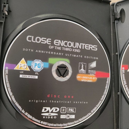 Close Encounters of the Third Kind DVD used without Greek subtitles