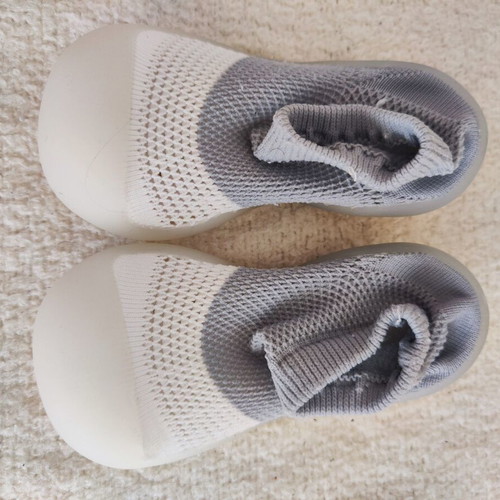 Shoes size 21 like new