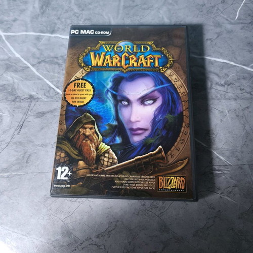 Warcraft collectible games pack of 3, like new, PC
