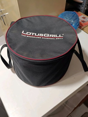 Μπαρμπεκιου φορητό σαν καινούργιο με κάρβουνο