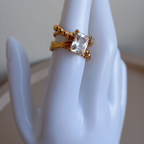 Ring with stone adjustable, 18K gold plated stainless steel, new