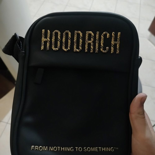 Hoodrich crossbody bag like new, worn twice
