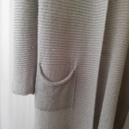 Lynne cardigan like new, grey, lightweight knit for spring-summer