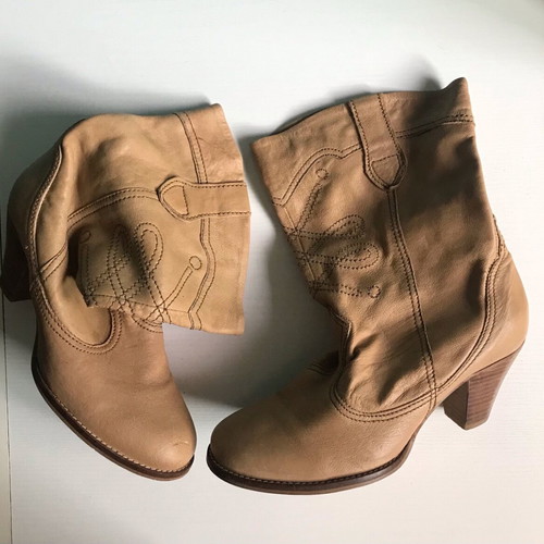 Bershka leather ankle boots like new, beige, mid-calf, size 39