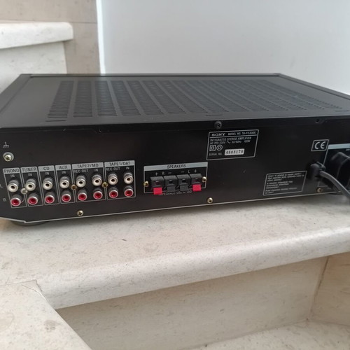 Sony amplifier like new