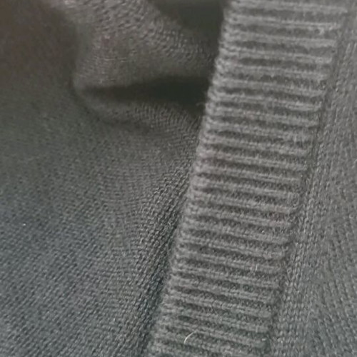 Navy & Green knitted sweater with V neck, like new, size XXL