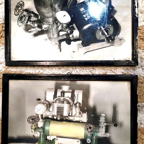 Wall frames set with worn frame, dimensions 19×25 cm