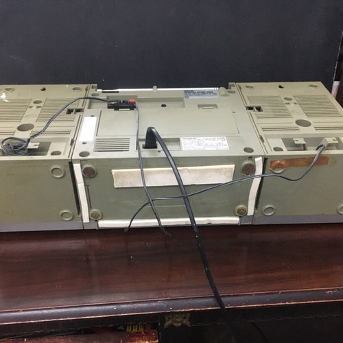 Sharp GF A2 Boombox used, radio functional, detachable speakers