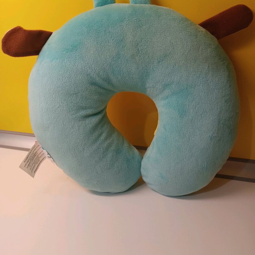 Skip Hop travel pillow like new children's neck support