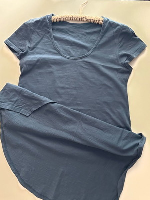 Asymmetric blue blouse dress like new, size M