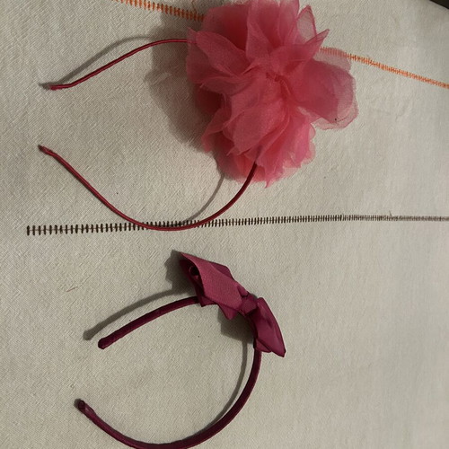 Children's fabric headbands used, set of two, fuchsia and burgundy