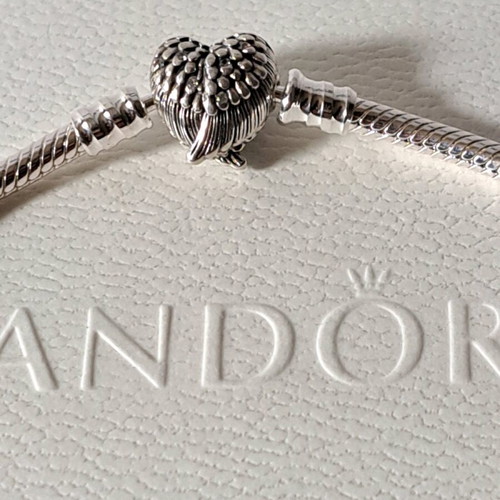 Pandora bracelet size 19 cm with heart clasp